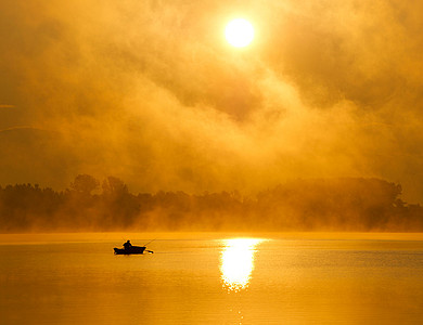 Sonnenaufgang am Klopeiner See
