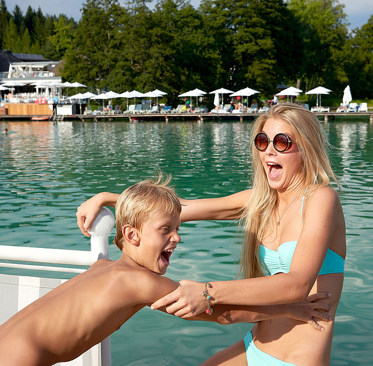 Familienurlaub im 4* Resort Amerika-Holzer